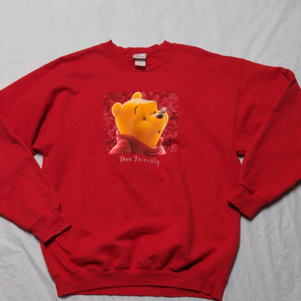 Disney Vintage Winnie The Pooh Bee Friendly Red Crewneck Graphic Sweatshirt Sz L